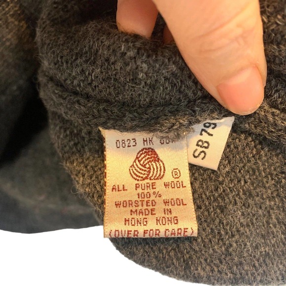 Susan Bristol VTG 1993 Hand Embroidered Wool Christmas Cardigan Sweater Womens L - Picture 3 of 12